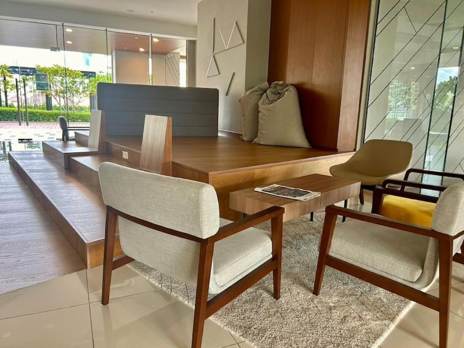 Apartamento Kl 33rd Floor Klcc View Kuala Lumpur
